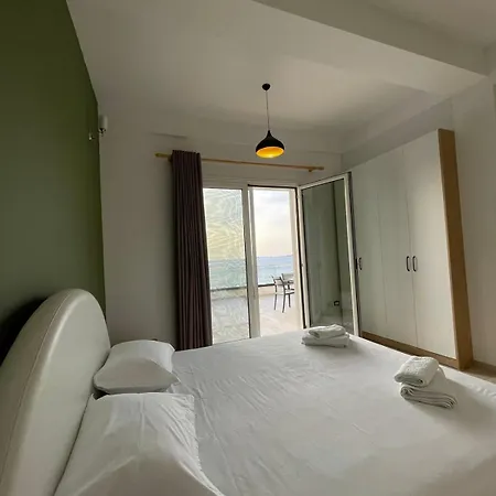 Apartment Bardhi M Bay Jeshile *